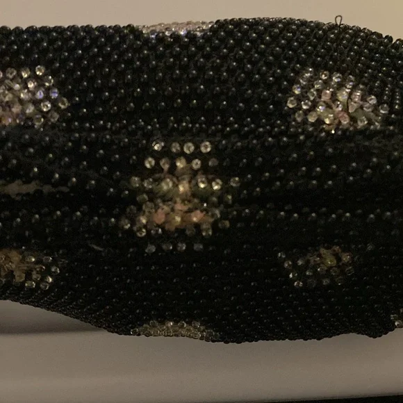 Mid Century Beaded Cluth Purse - Picture 4 of 7
